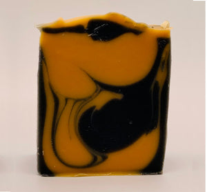 Campfire - Whisky and Suede hint of Smoky Sandalwood